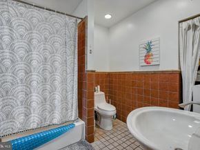 806 Catharine Street, Philadelphia PA 19147