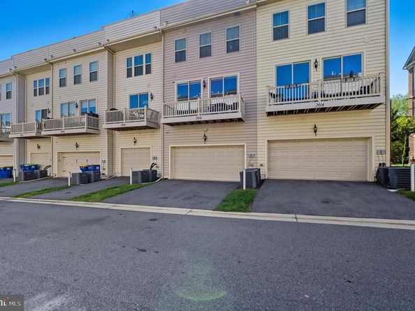 3616 Commodore Joshua Barney Drive NE, Washington DC 20018
