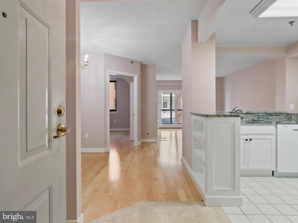 1050 N Taylor Street 1407, Arlington VA 22201