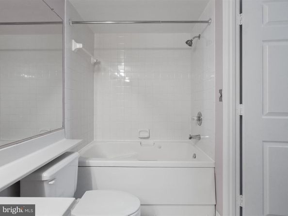 1050 N Taylor Street 1407, Arlington VA 22201