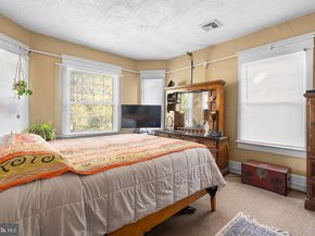 6626 1st Street NW, Washington DC 20012