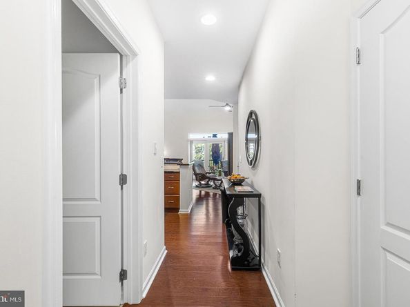 548 Carson Terrace, Huntingdon Valley PA 19006