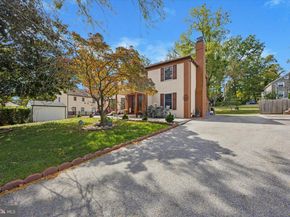 506 Flora Circle, Springfield PA 19064