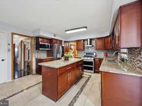506 Flora Circle, Springfield PA 19064