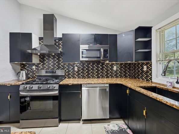506 Flora Circle, Springfield PA 19064