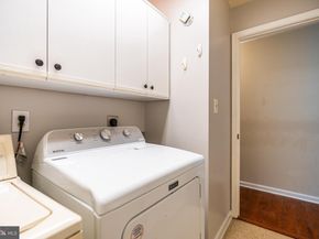 7778 Willow Point Drive 7778, Falls Church VA 22042