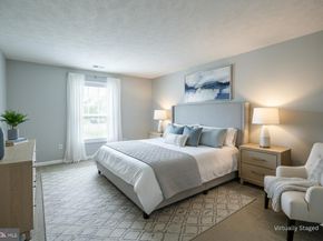 7778 Willow Point Drive 7778, Falls Church VA 22042