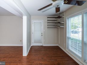 7778 Willow Point Drive 7778, Falls Church VA 22042