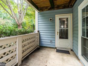 7778 Willow Point Drive 7778, Falls Church VA 22042