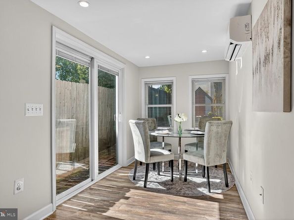 312 N Henry Street 1/2, Alexandria VA 22314