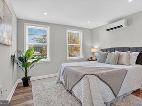 312 N Henry Street 1/2, Alexandria VA 22314
