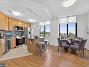 2720 S Arlington Mill Drive 914, Arlington VA 22206