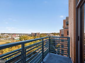 2720 S Arlington Mill Drive 914, Arlington VA 22206