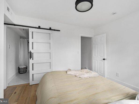 135 E Pleasant Street, Philadelphia PA 19119