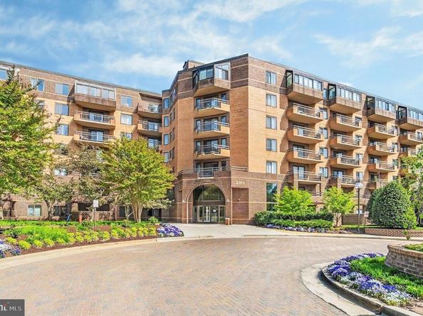 2111 Wisconsin Avenue NW 109, Washington DC 20007