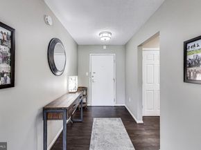 2111 Wisconsin Avenue NW 109, Washington DC 20007
