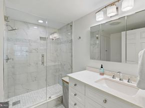 3101 N Hampton Drive N 1014, Alexandria VA 22302