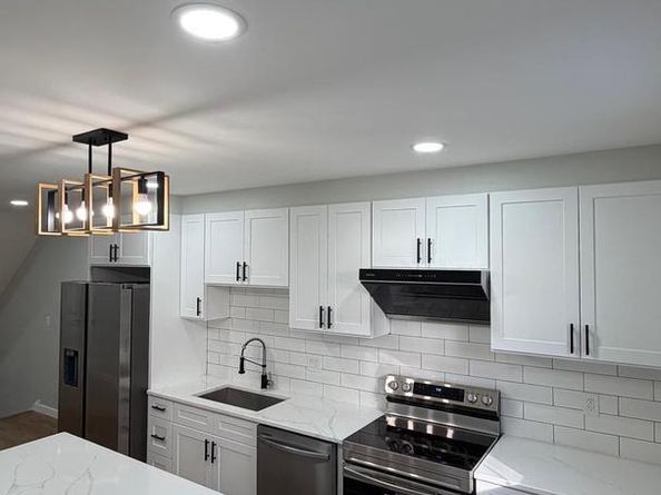 819 Jackson Street, Philadelphia PA 19148