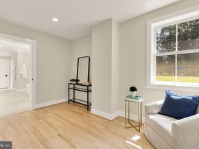 10700 Alloway Drive, Potomac MD 20854