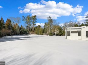 10700 Alloway Drive, Potomac MD 20854