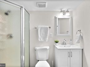 4762 Arlington Boulevard, Arlington VA 22204