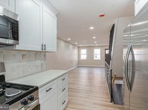 2042 Sigel Street, Philadelphia PA 19145