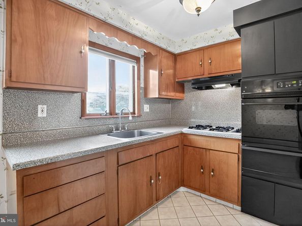 7330 Valley Avenue, Philadelphia PA 19128