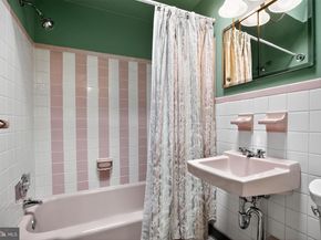 7330 Valley Avenue, Philadelphia PA 19128