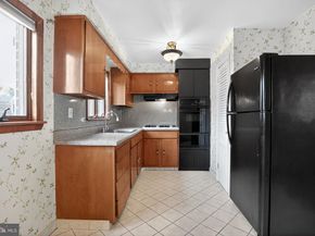 7330 Valley Avenue, Philadelphia PA 19128