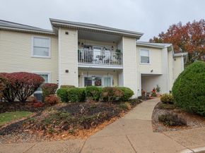 1307 Steamboat Station, Southampton PA 18966