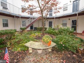 1307 Steamboat Station, Southampton PA 18966