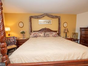 1307 Steamboat Station, Southampton PA 18966