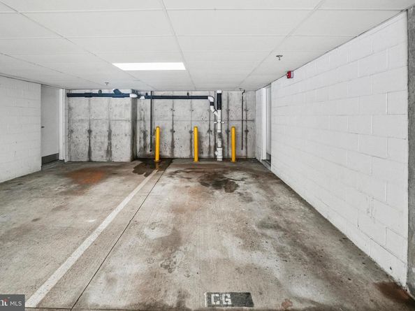 1811 14TH Street N C104, Arlington VA 22209