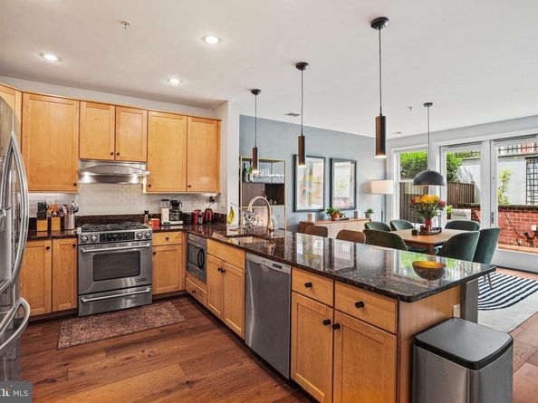 1811 14TH Street N C104, Arlington VA 22209