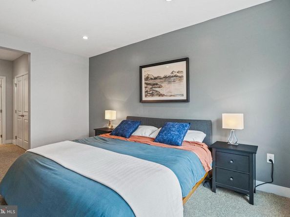 1811 14TH Street N C104, Arlington VA 22209