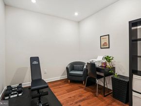 1811 14TH Street N C104, Arlington VA 22209