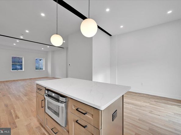 64 E Spring Avenue, Ardmore PA 19003