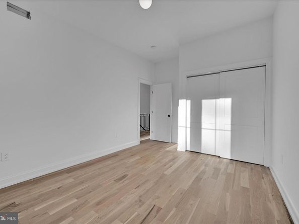 64 E Spring Avenue, Ardmore PA 19003