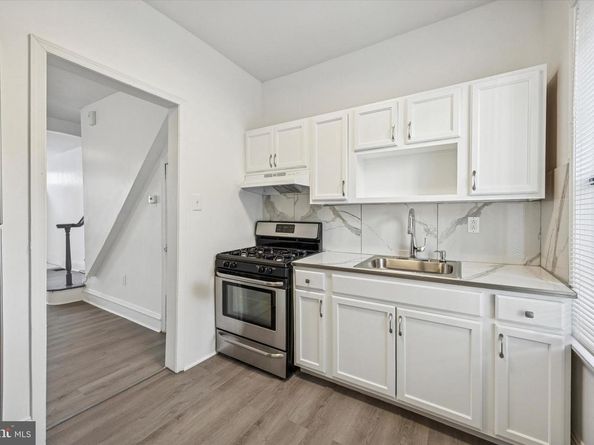 2218 N Gratz Street, Philadelphia PA 19132