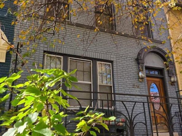 2714 Woodley Place NW, Washington DC 20008