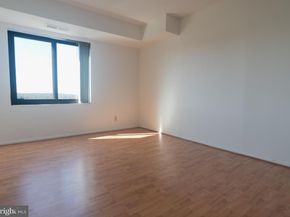 203 Yoakum Parkway 1807, Alexandria VA 22304