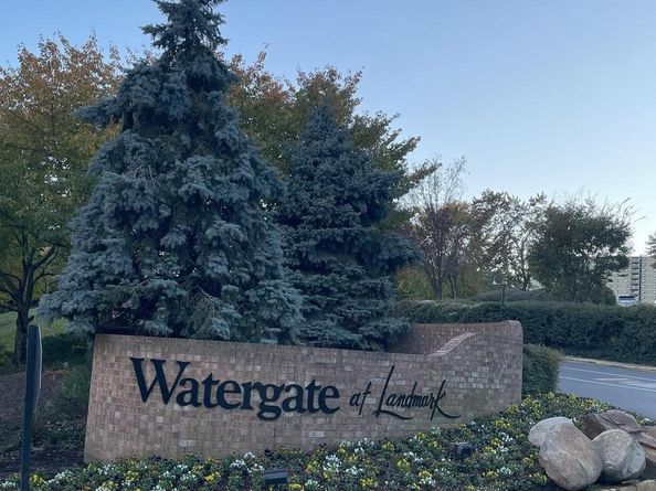 203 Yoakum Parkway 1807, Alexandria VA 22304