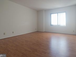 203 Yoakum Parkway 1807, Alexandria VA 22304