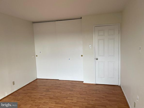 203 Yoakum Parkway 1807, Alexandria VA 22304