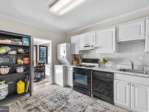 3701 S George Mason Drive 2317N, Falls Church VA 22041