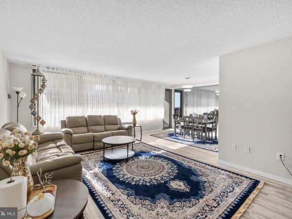 3701 S George Mason Drive 2317N, Falls Church VA 22041