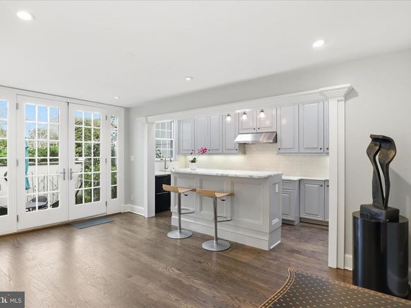 3011 Dumbarton Street NW, Washington DC 20007