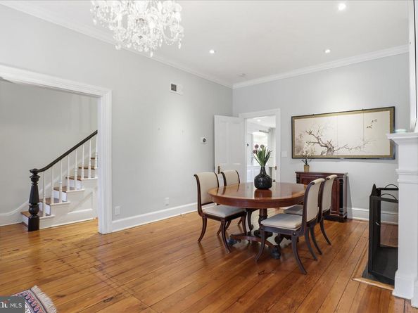 3011 Dumbarton Street NW, Washington DC 20007