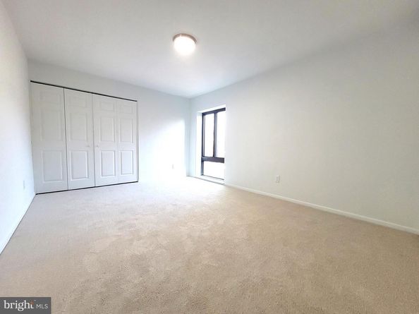 6147 Leesburg Pike 506, Falls Church VA 22041