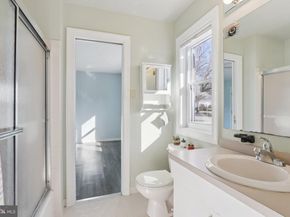 1 Daisy Lane, Ambler PA 19002